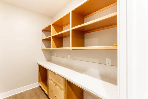 $370,000 | 3033 North Shefford Ks 67205, Wichita, KS 67205