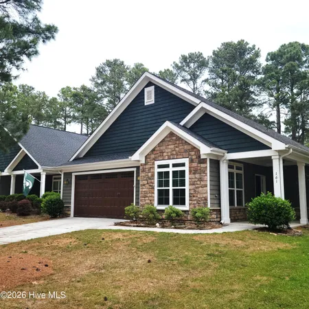 $2,700 | 161 Keowee Circle, Aberdeen, NC 28315