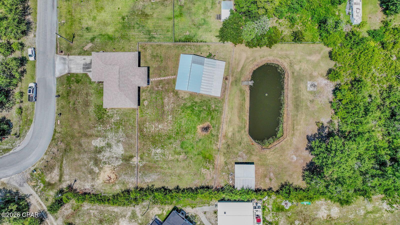 2831 Maulden Road Southport, FL 32409 - Photo 3 of 30