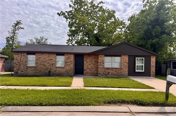 $1,685 | 374 Highland Drive, Laplace, LA 70068