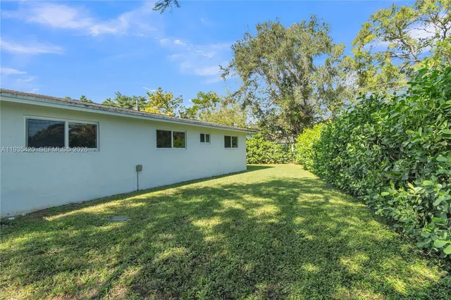 $8,800 | 7465 Southwest 135th Street, Pinecrest, FL 33156