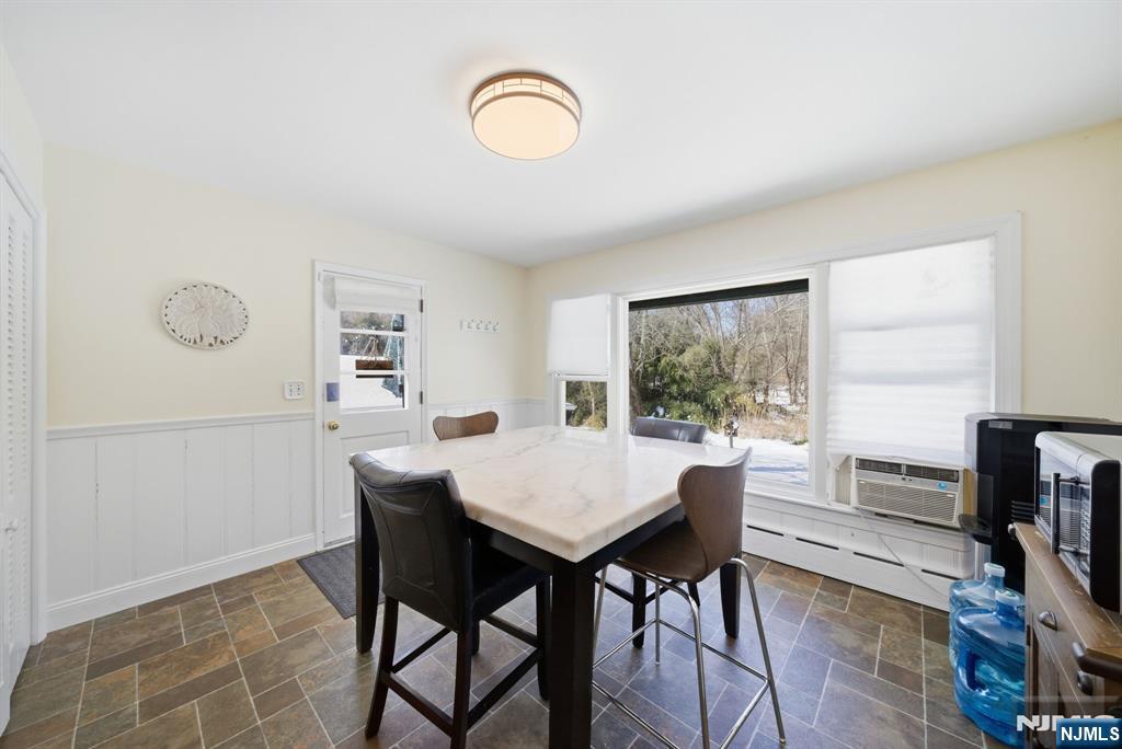 66 Legion Place Closter, NJ 07624 - Photo 18 of 49