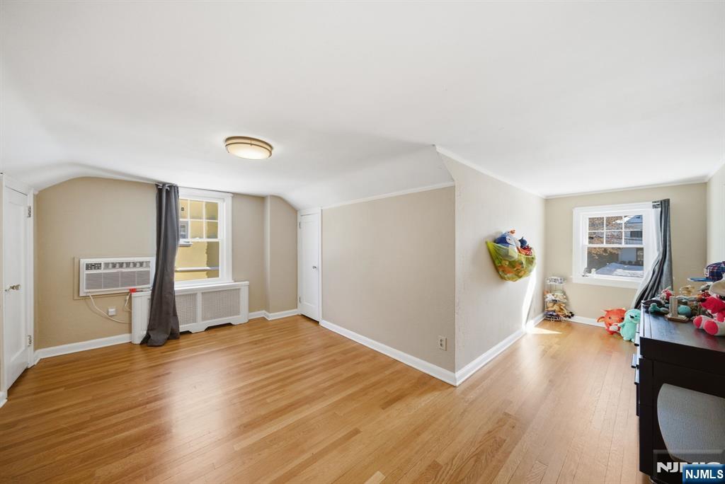 66 Legion Place Closter, NJ 07624 - Photo 25 of 49