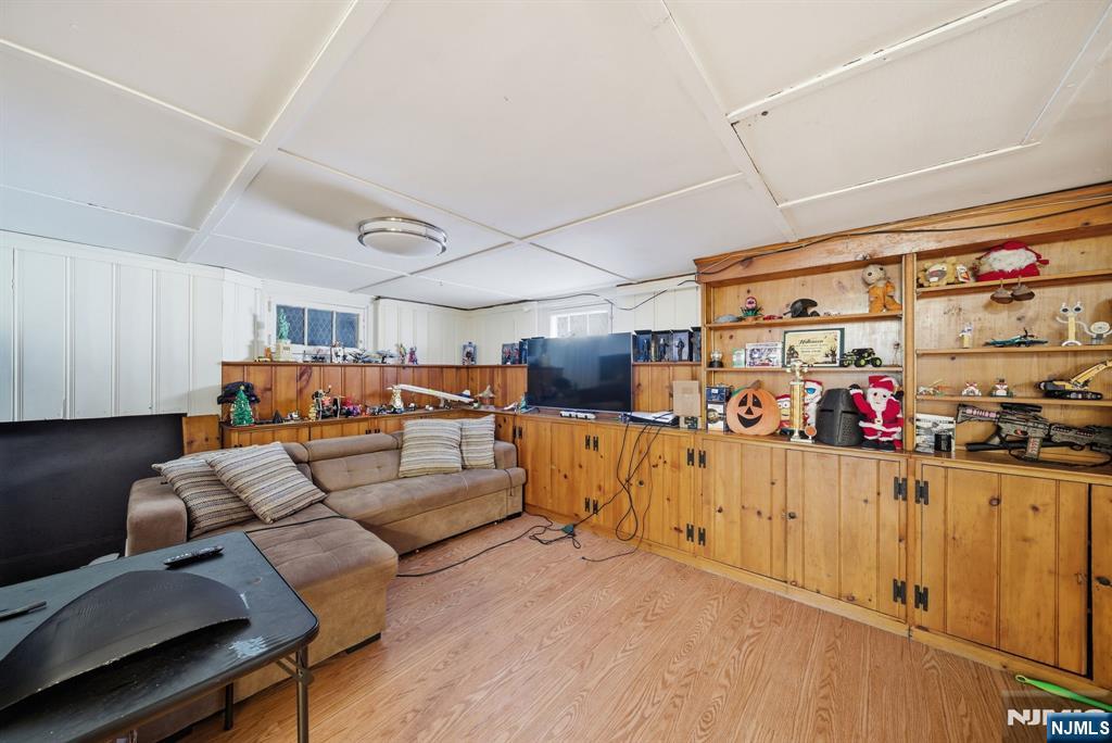 66 Legion Place Closter, NJ 07624 - Photo 37 of 49