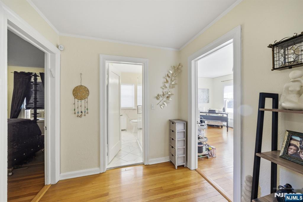 66 Legion Place Closter, NJ 07624 - Photo 7 of 49