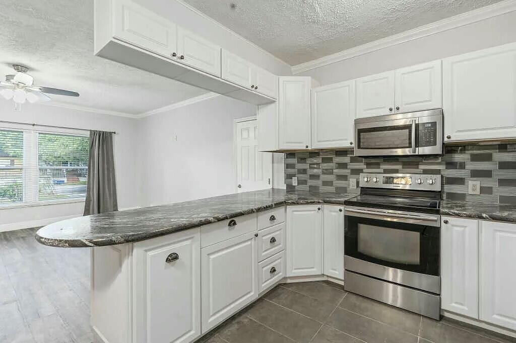 1016 Chipola Road Fort Pierce, FL 34950 - Photo 6 of 24 1016 Chipola Road