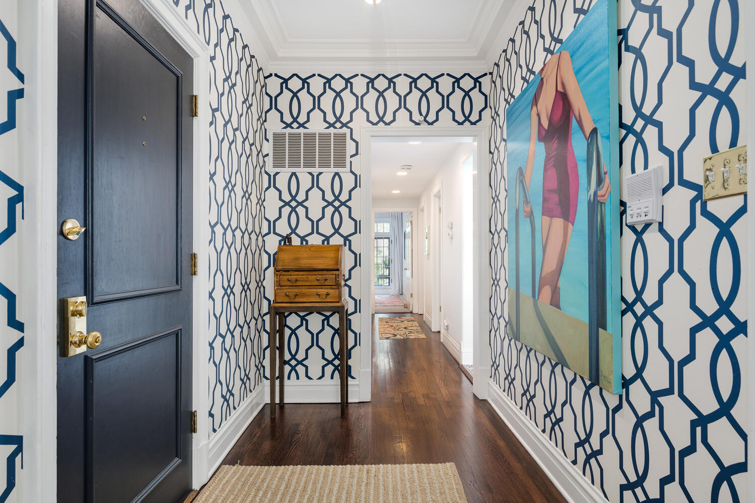 21 East Elm Street, Unit 3D Chicago, IL 60611 - Photo 3 of 27 a view of entryway with wooden floor