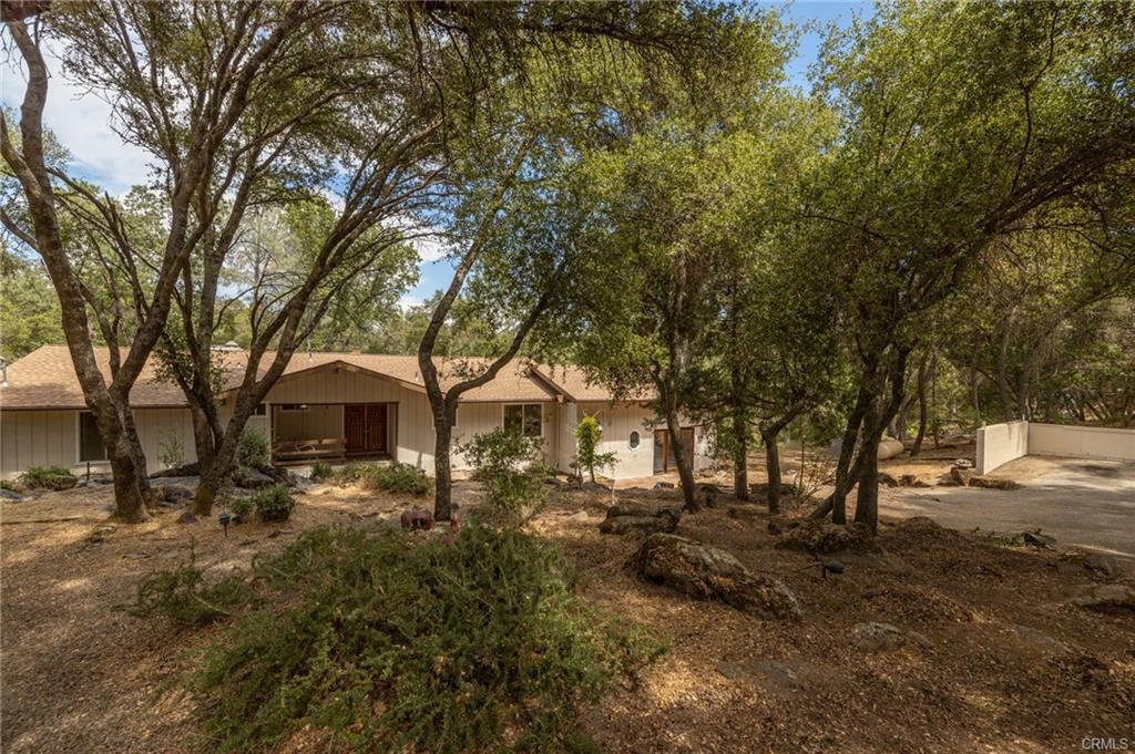 32413 Chickasaw Road Coarsegold, CA 93614 - Photo 4 of 66 Gallery Image 4
