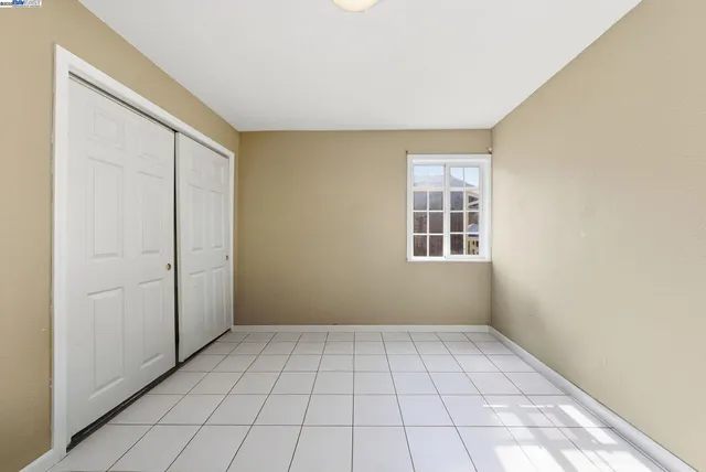 a view of an empty room with window