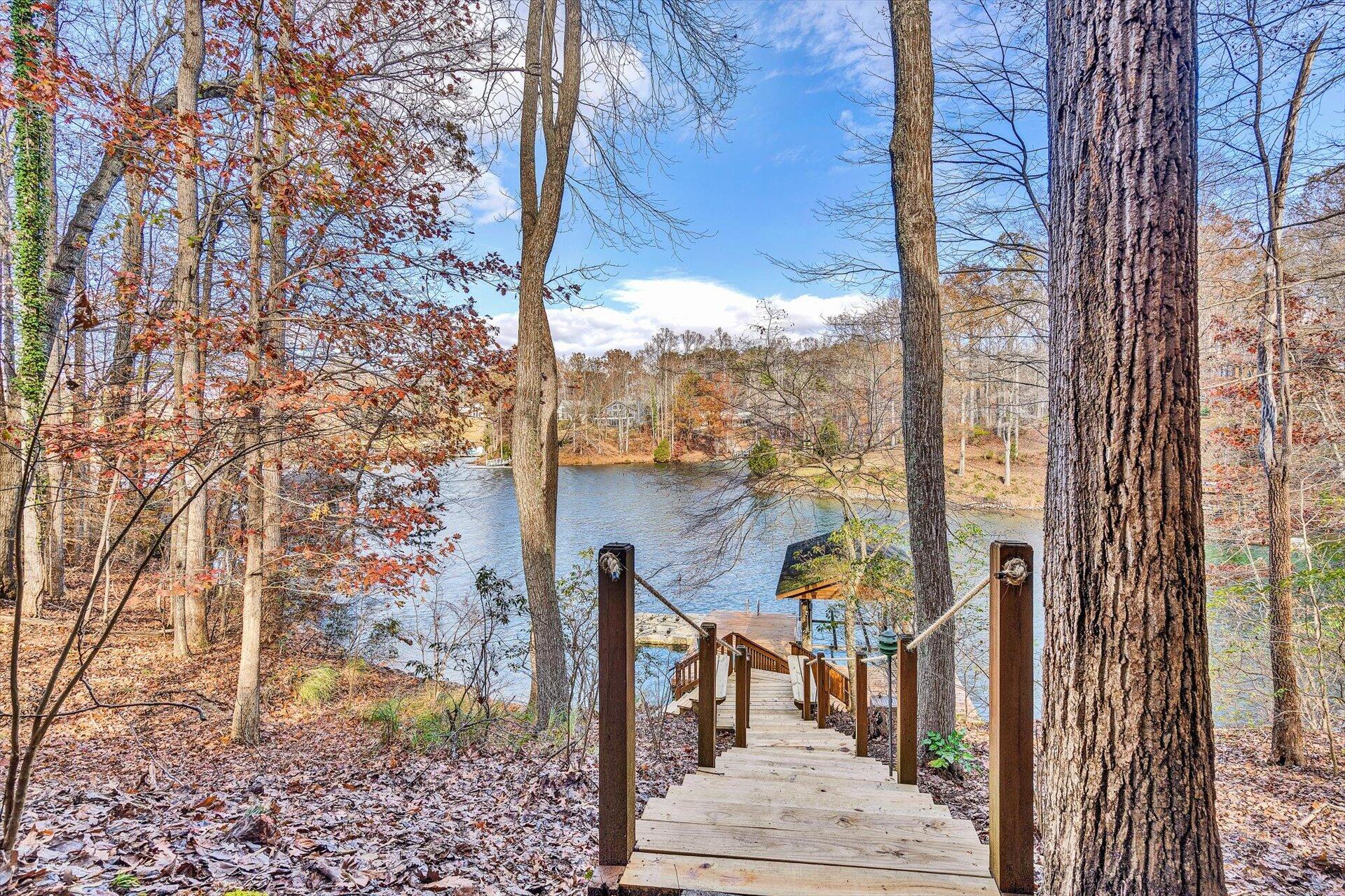 819 High Point Road Moneta, VA 24121 - Photo 49 of 56 39-111620220030