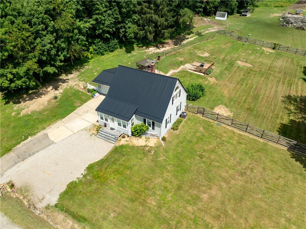 492 Mapletown Road Garards Fort, PA 15334 - Photo 10 of 26