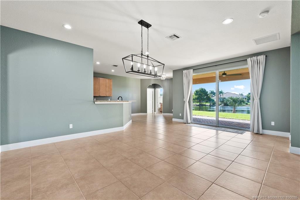 1455 Southeast Conference Circle Stuart, FL 34997 - Photo 15 of 69