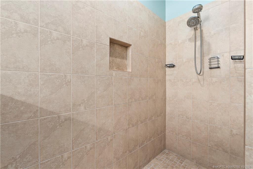 1455 Southeast Conference Circle Stuart, FL 34997 - Photo 29 of 69