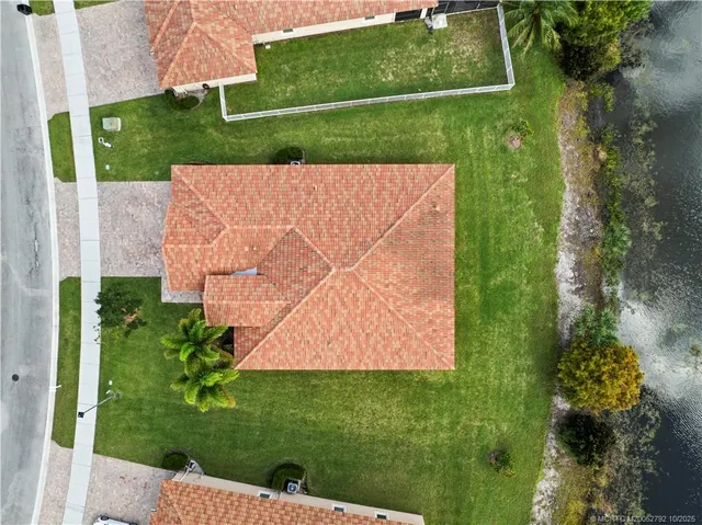 $725,000 | 1455 Southeast Conference Circle, Stuart, FL 34997