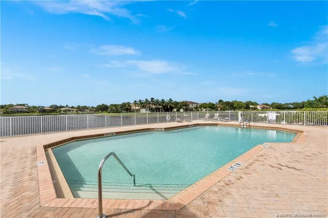 $725,000 | 1455 Southeast Conference Circle, Stuart, FL 34997