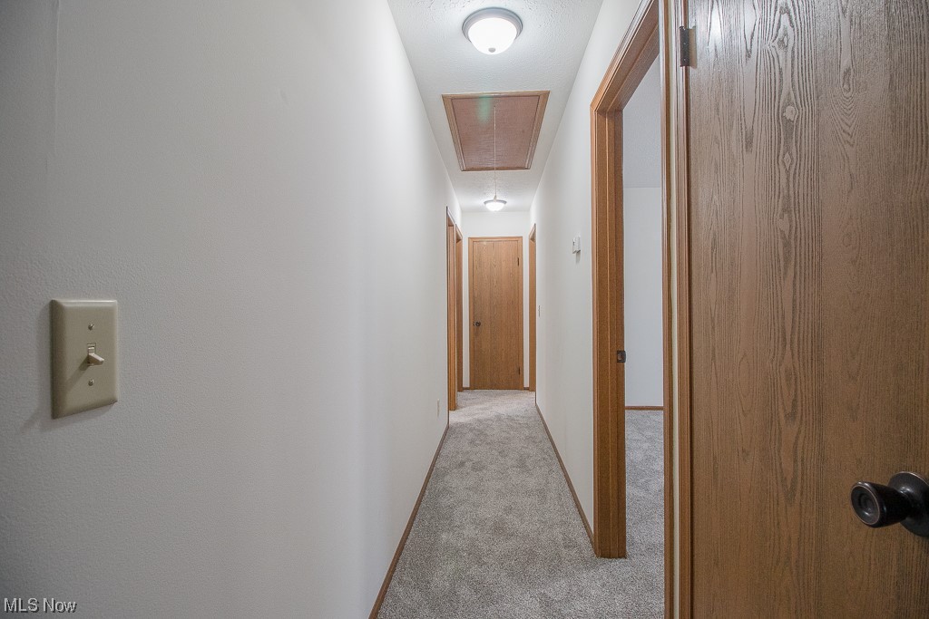 34176 Roberts Road Eastlake, OH 44095 - Photo 19 of 23