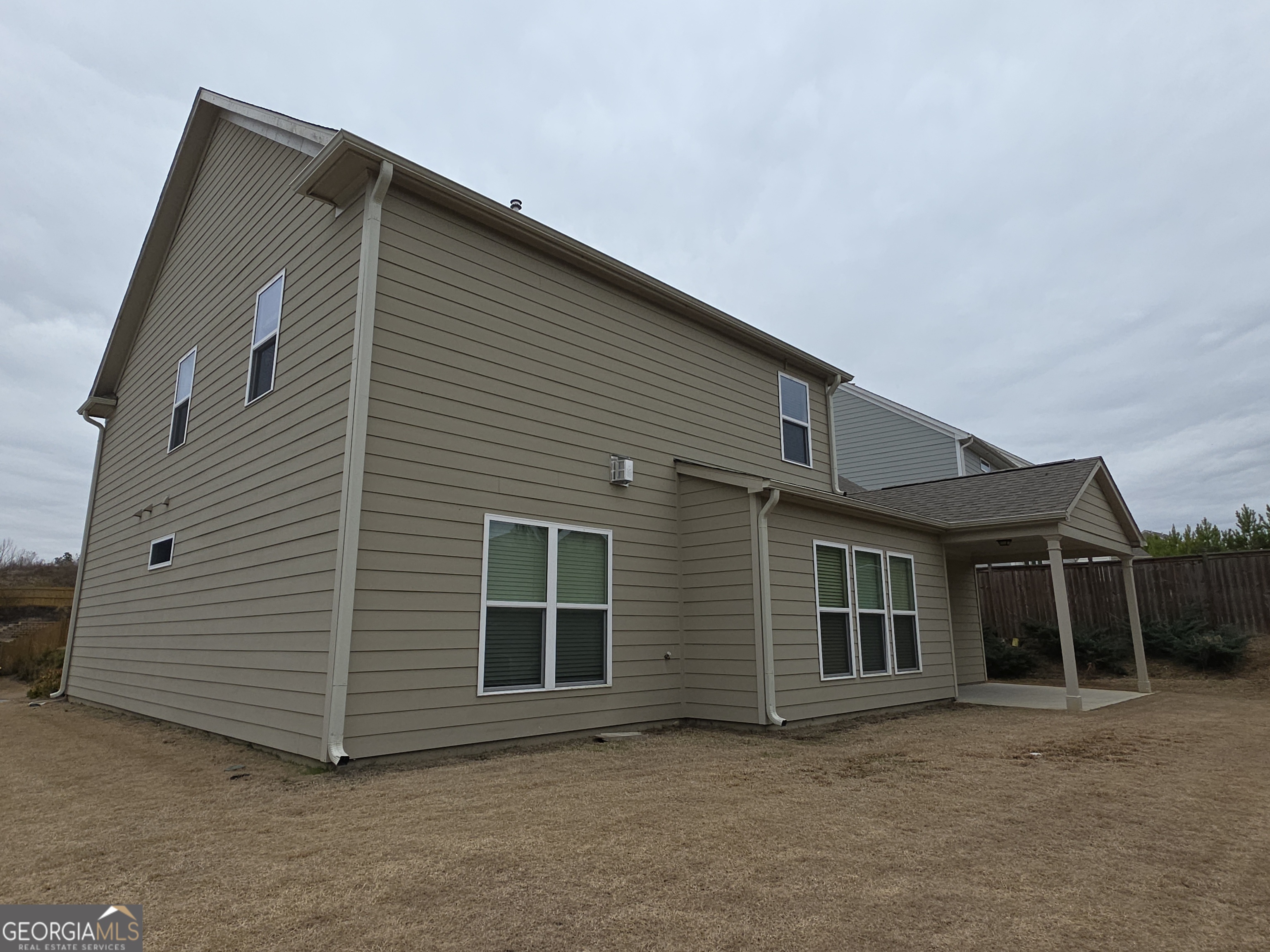 40 Riverclub Road Acworth, GA 30101 - Photo 2 of 13