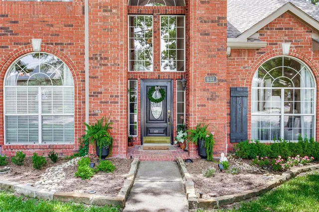 $899,000 | 637 Post Oak Drive, Coppell, TX 75019
