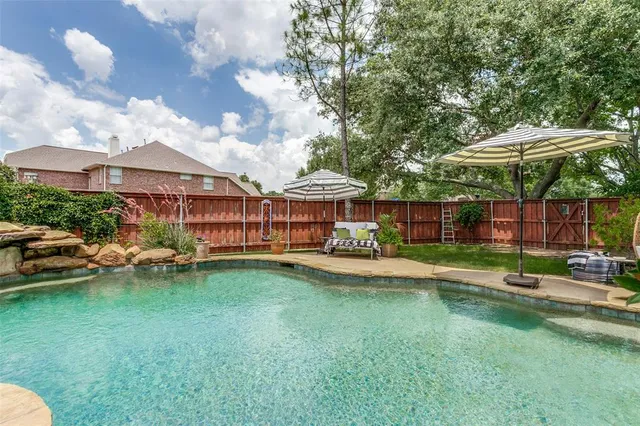 $899,000 | 637 Post Oak Drive, Coppell, TX 75019