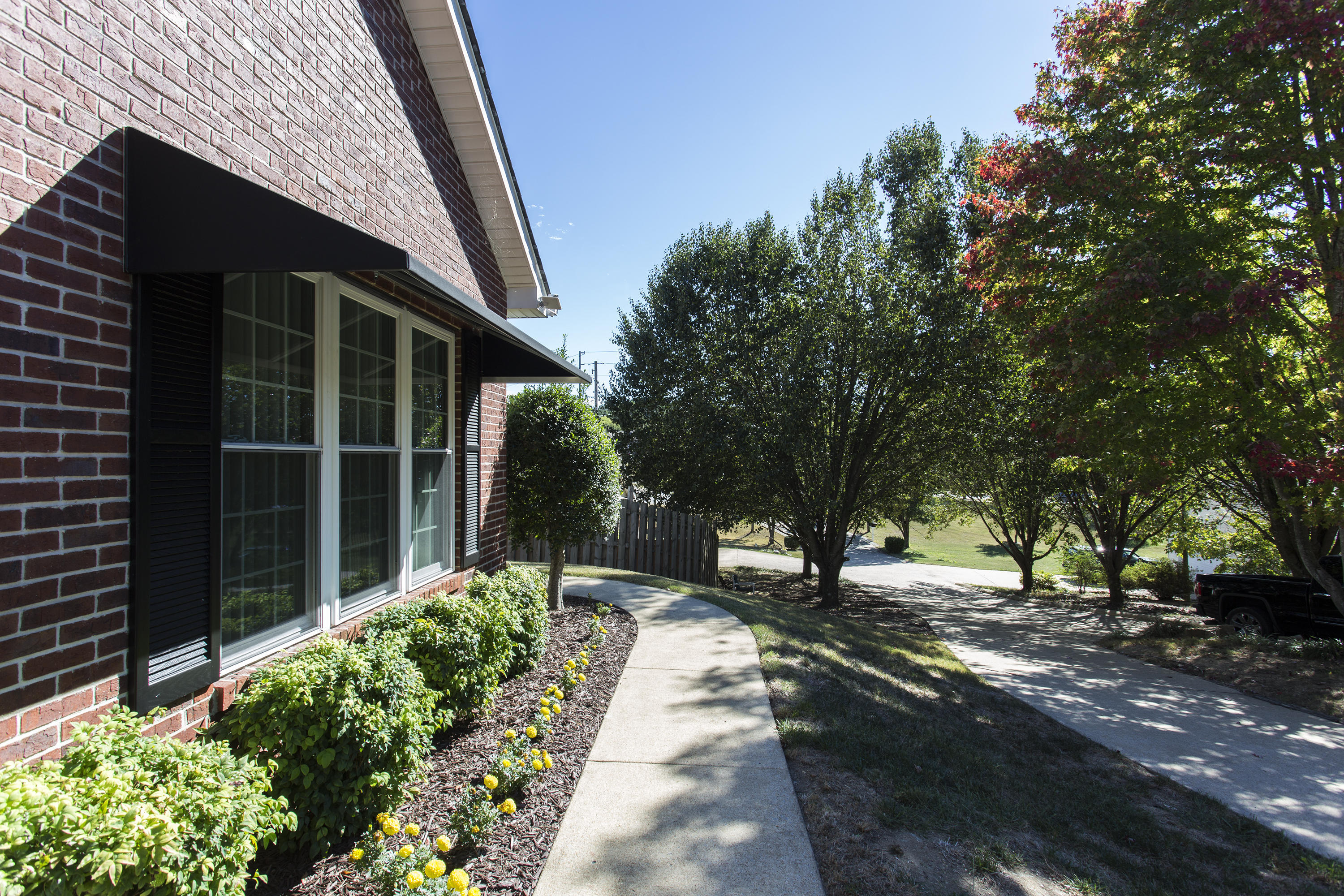 2317 Standifer Gap Road Chattanooga, TN 37421 - Photo 21 of 24 Sidewalk
