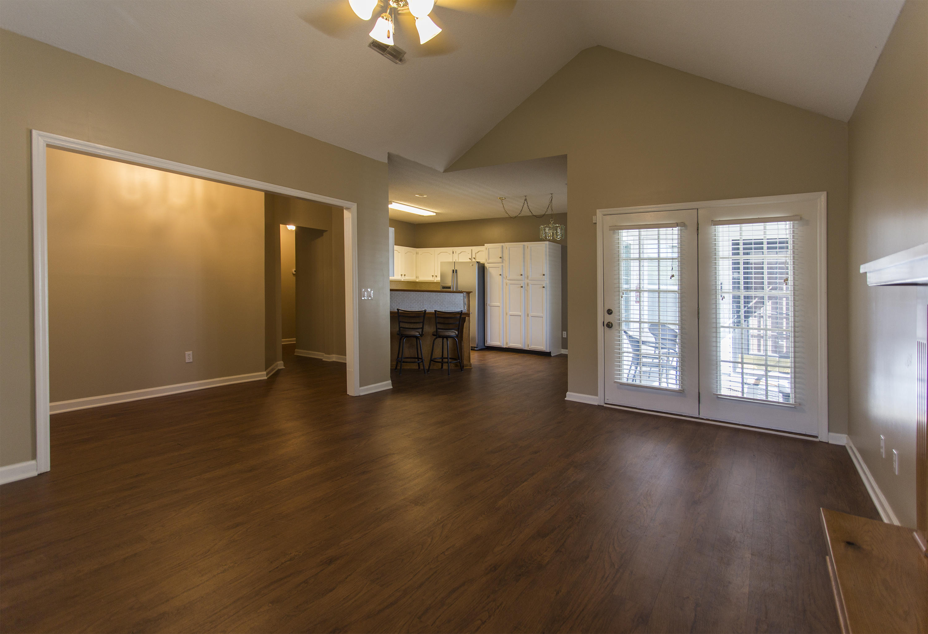 2317 Standifer Gap Road Chattanooga, TN 37421 - Photo 4 of 24 Livingroom 3