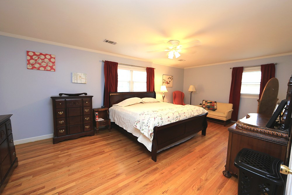 4805 Poland Place Raleigh, NC 27609 - Photo 13 of 22 Photo 13