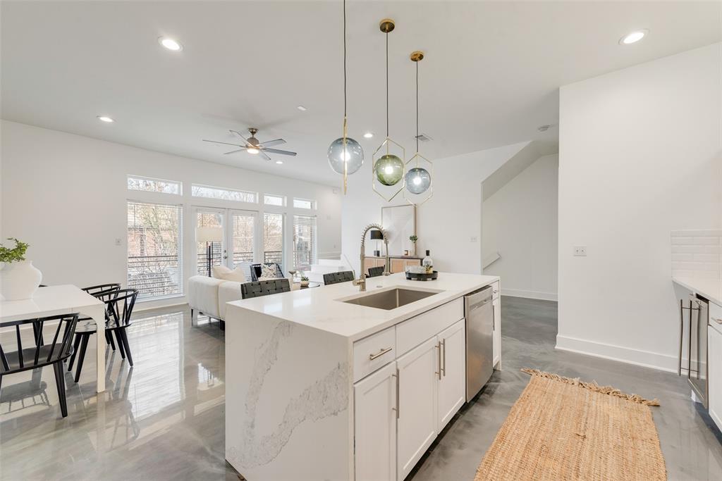 5711 Ross Avenue, Unit 2 Dallas, TX 75206 - Photo 22 of 36