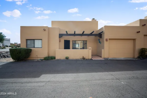 $2,800 | 37222 North Tom Darlington Drive, Unit 18, Carefree, AZ 85377
