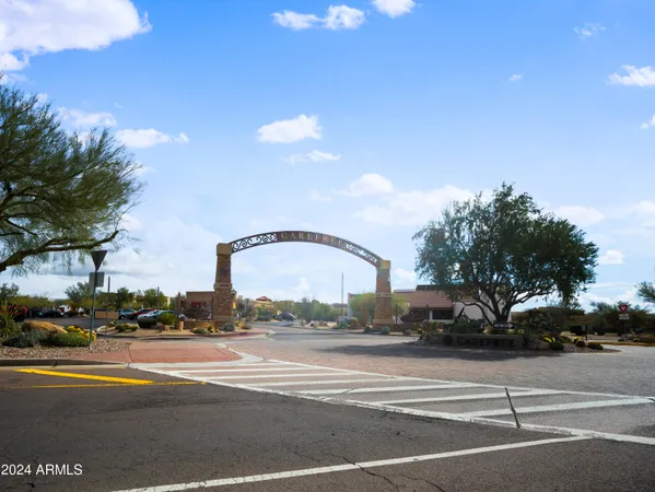 $2,800 | 37222 North Tom Darlington Drive, Unit 18, Carefree, AZ 85377