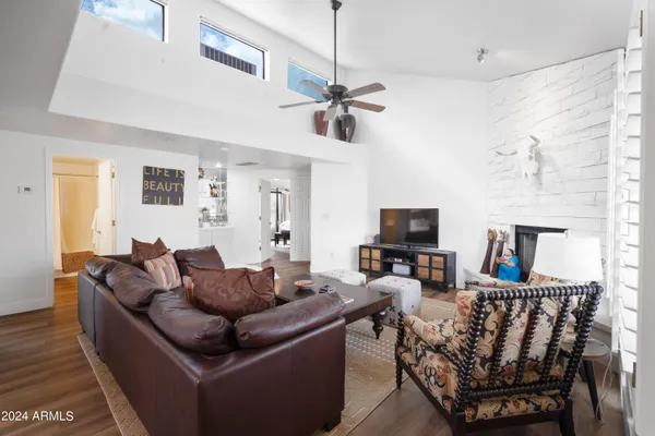 $2,800 | 37222 North Tom Darlington Drive, Unit 18, Carefree, AZ 85377