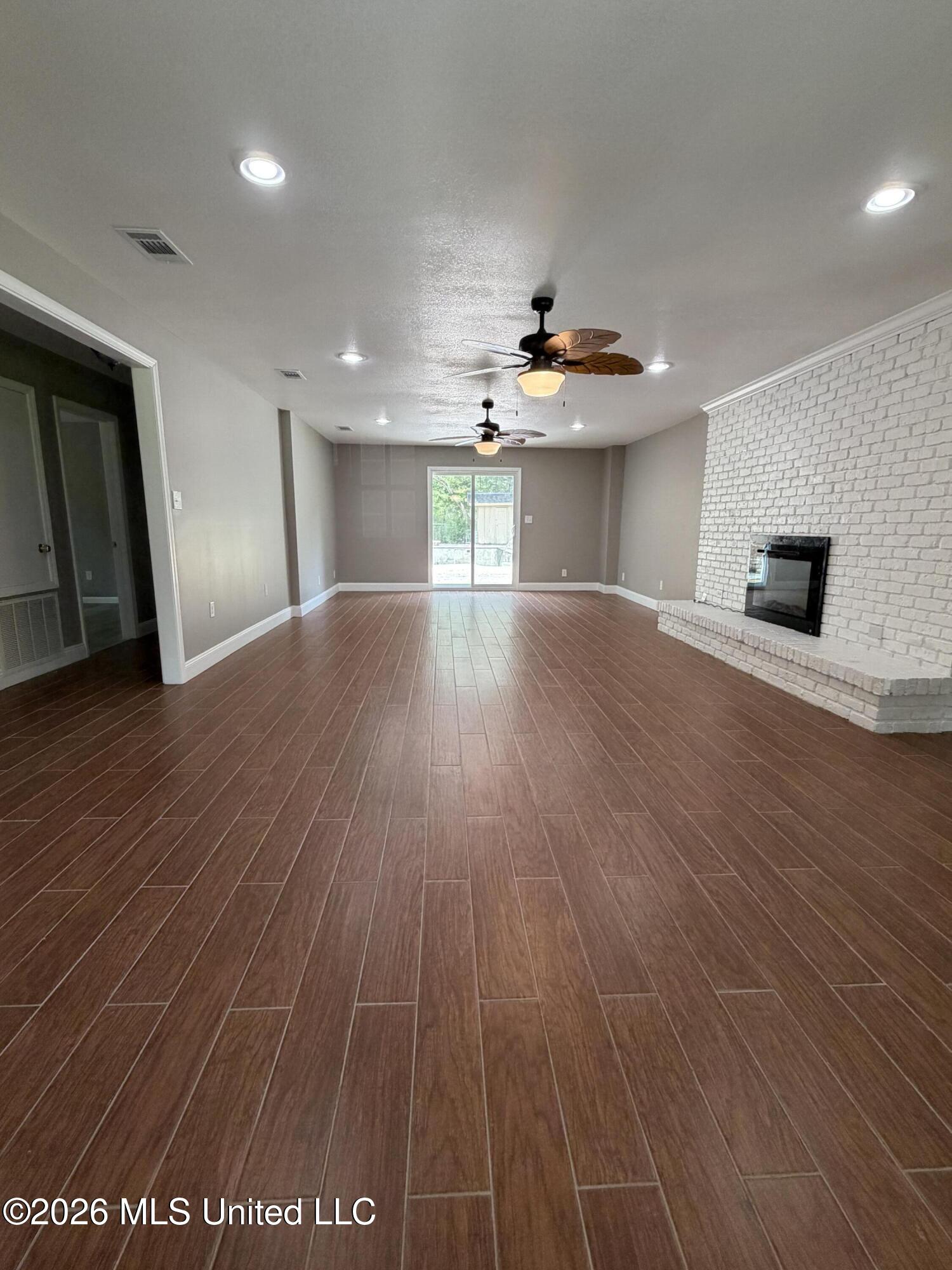 79 Brooks Road Hattiesburg, MS 39401 - Photo 9 of 19 IMG_3148