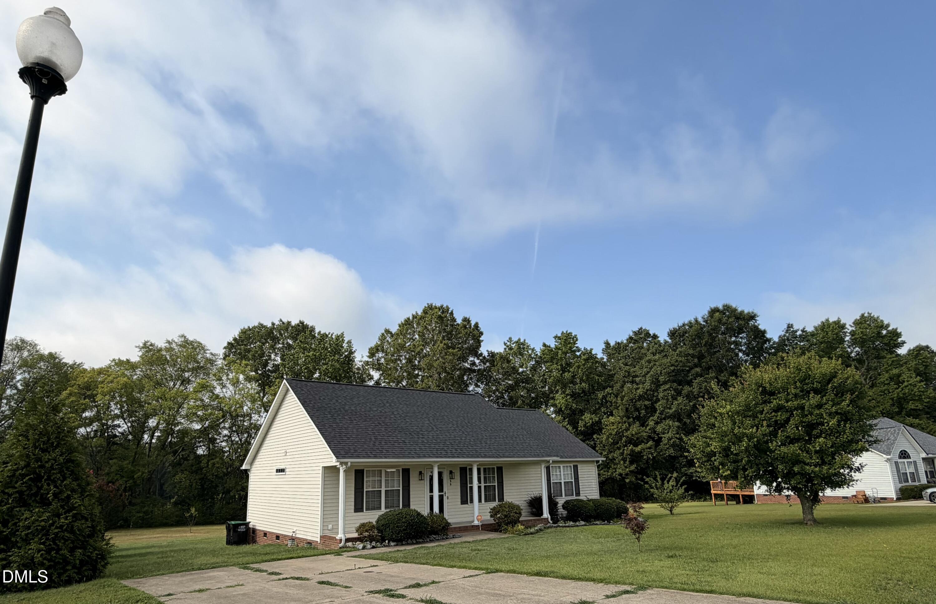 399 Reeder Branch Drive Clayton, NC 27520 - Photo 4 of 42 IMG_0035