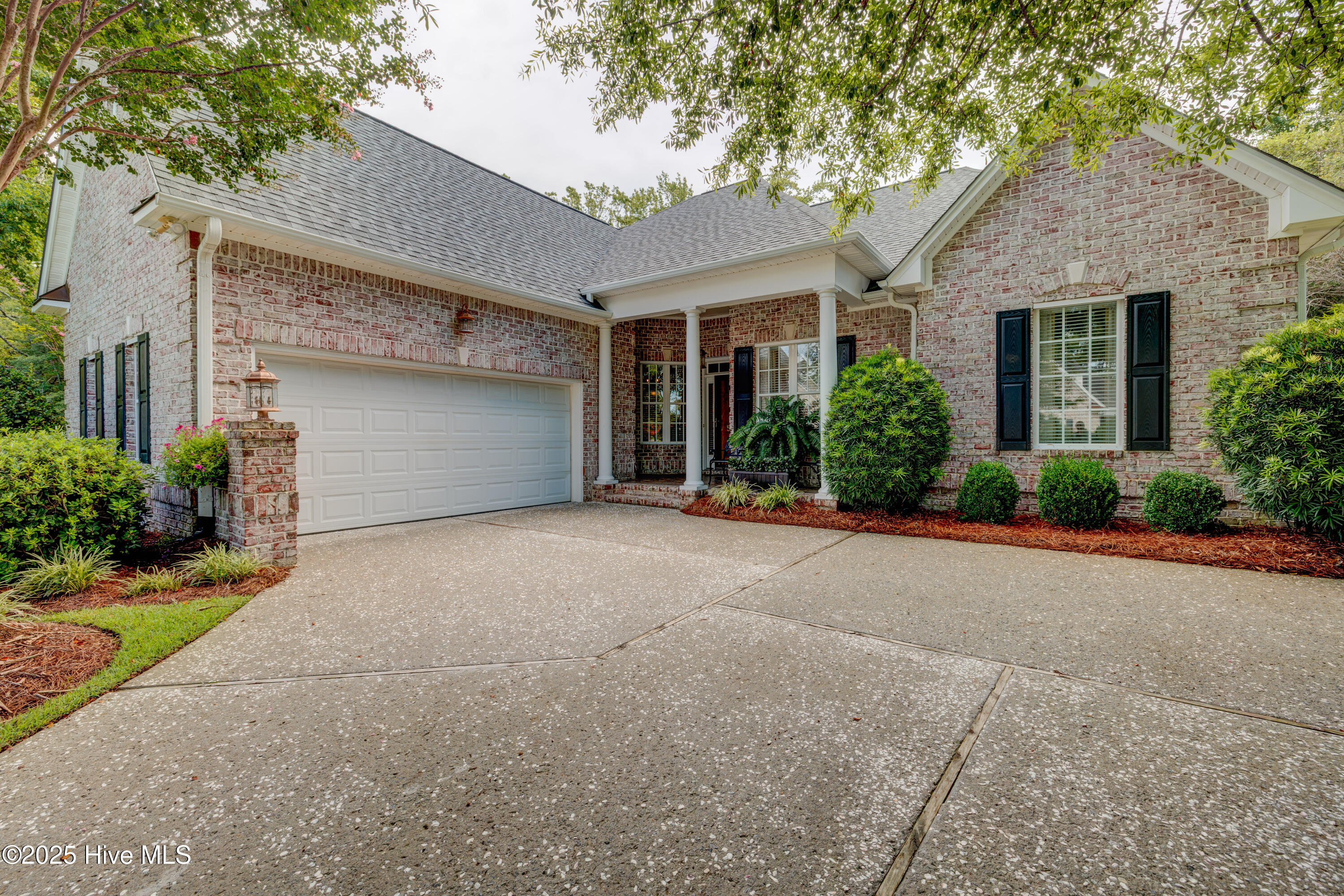 5455 Efird Road Wilmington, NC 28409 - Photo 2 of 18 5455EfridRoad-4