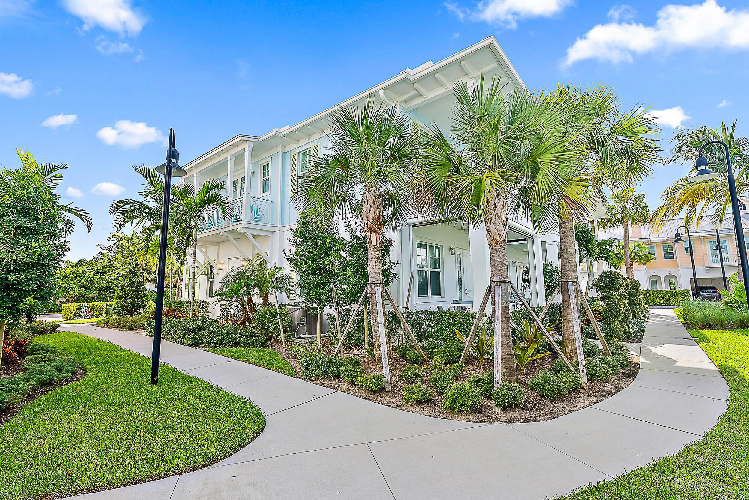 411 Inlet Waters Circle Jupiter, FL 33477 - Photo 1 of 33 Exterior