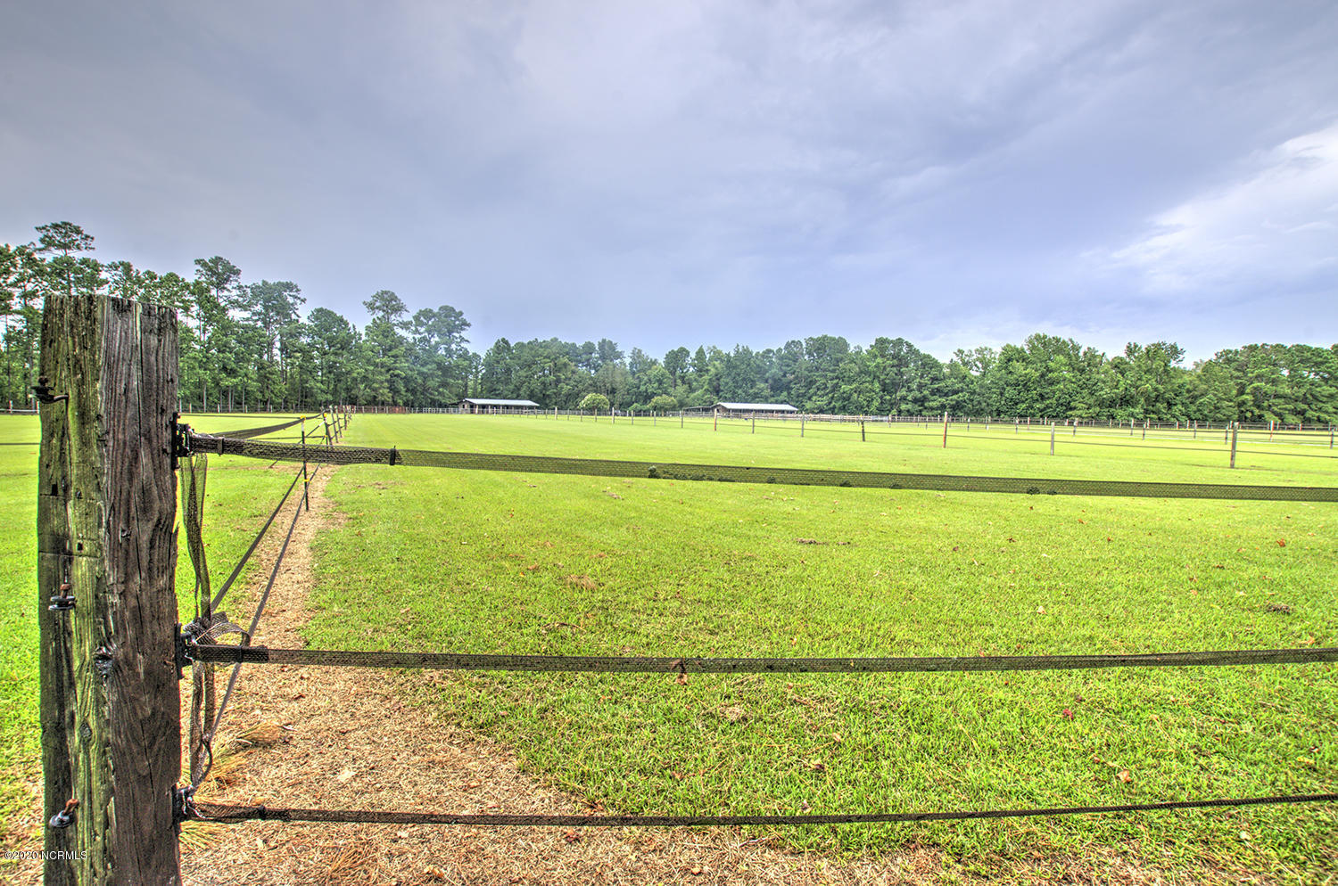 135 Lewis Farm Road New Bern, NC 28560 - Photo 29 of 40 LewisDSC_5458