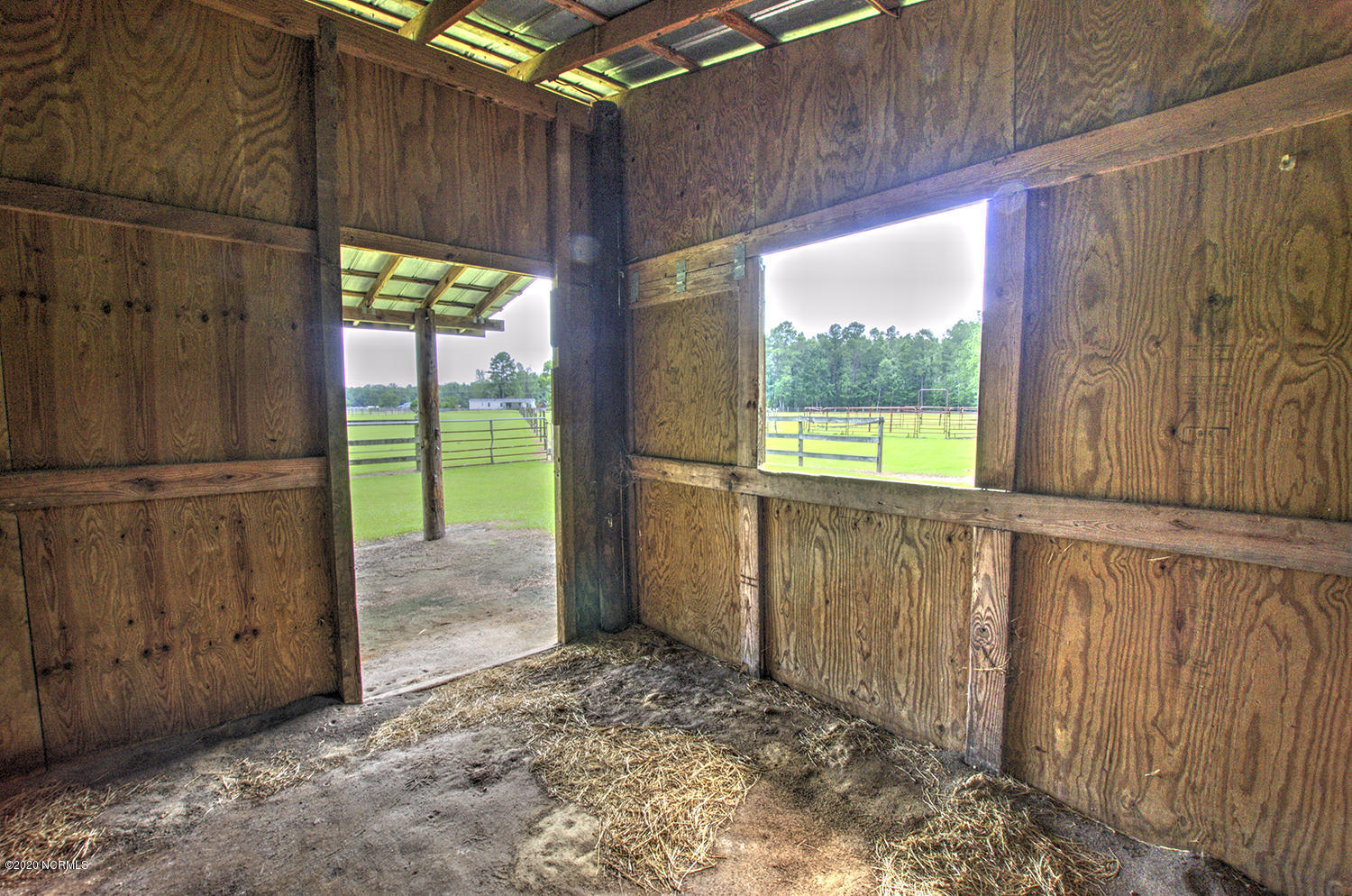 135 Lewis Farm Road New Bern, NC 28560 - Photo 38 of 40 LewisDSC_5470