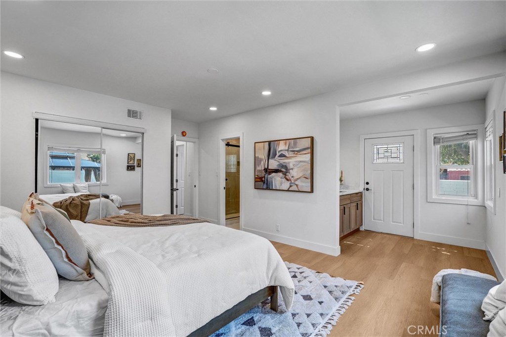 3637 Virginia Road Los Angeles, CA 90016 - Photo 23 of 39 Gallery Image 23