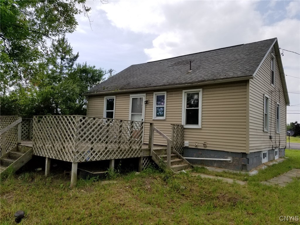 6404 East Taft Road Cicero, NY 13057 - Photo 2 of 7