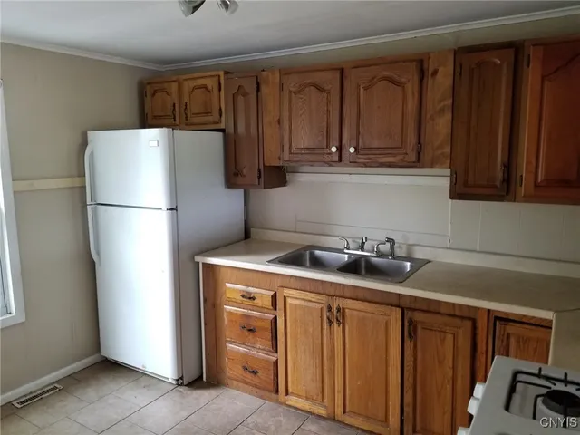 $1,400 | 6404 East Taft Road, Cicero, NY 13057