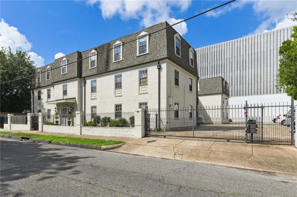 1532 St Andrew Street, Unit 307 New Orleans, LA 70130 - Photo 2 of 13