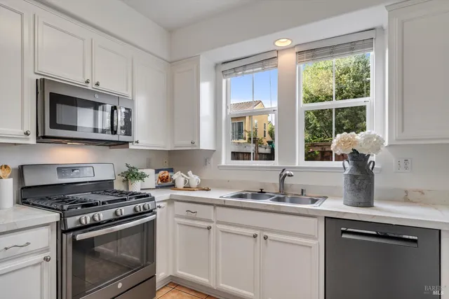 $810,000 | 63 Gann Way, Novato, CA 94949