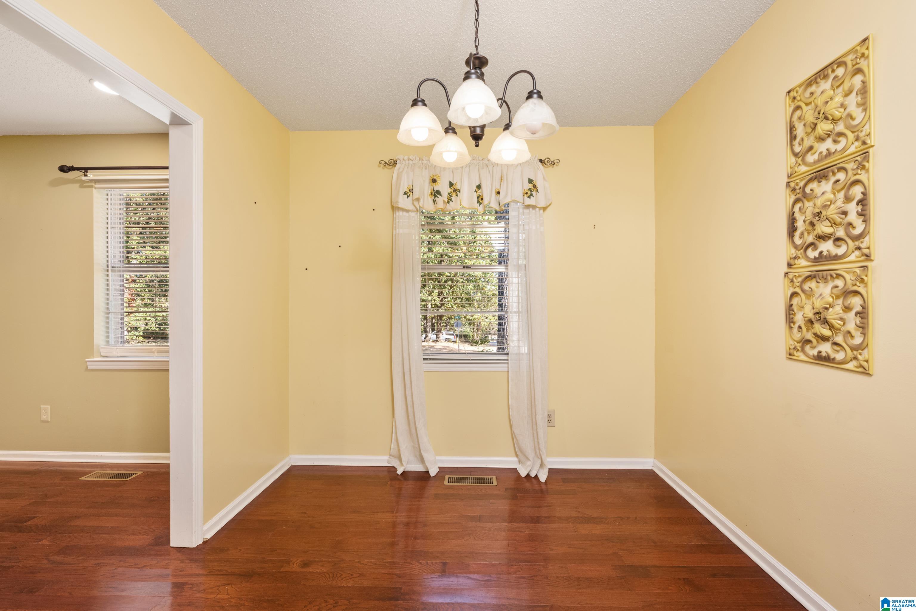 299 Fran Drive Alabaster, AL 35007 - Photo 17 of 40