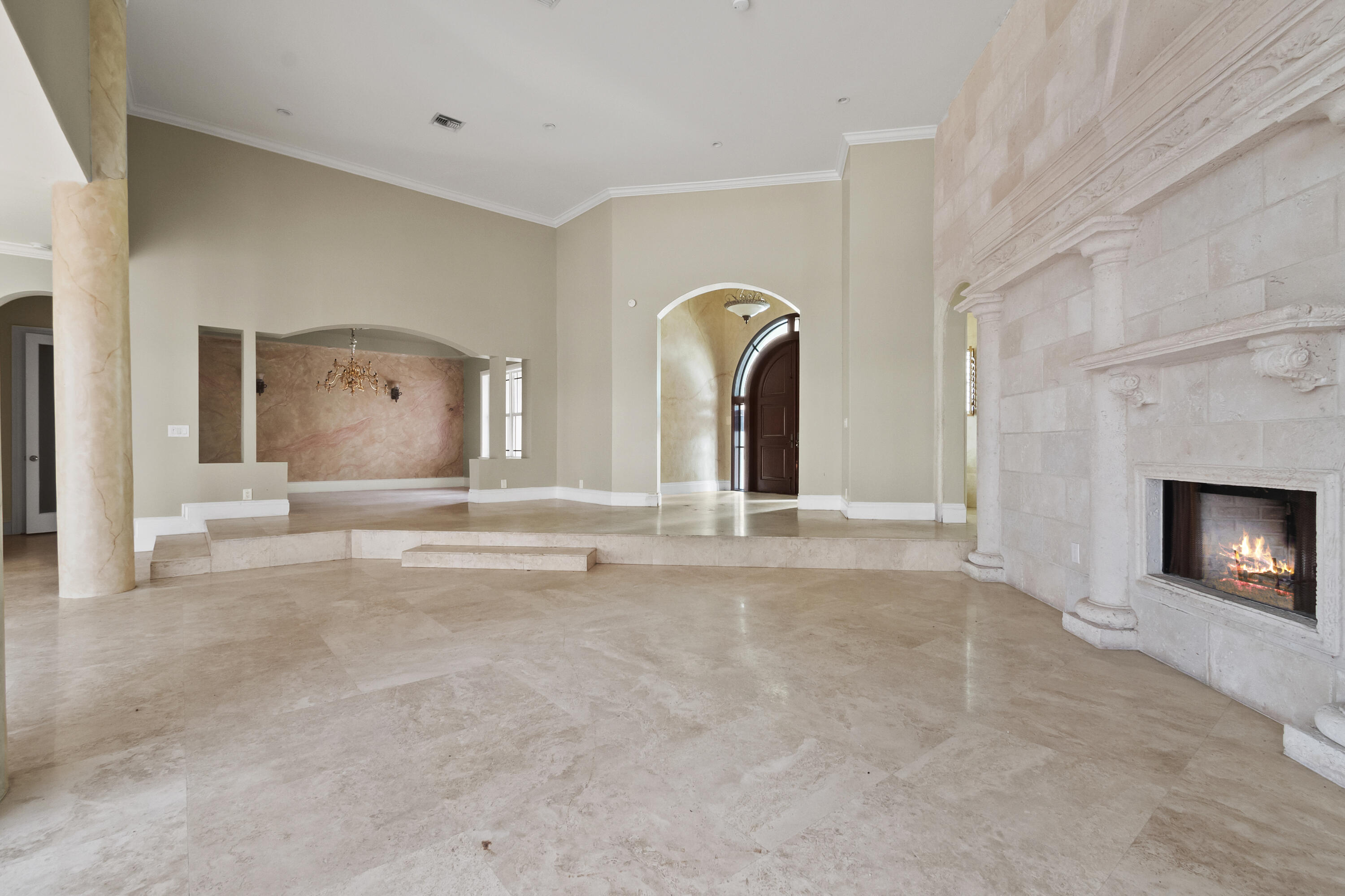 10559 Rio Hermoso Delray Beach, FL 33446 - Photo 21 of 64 21-LUX5781.jpg1