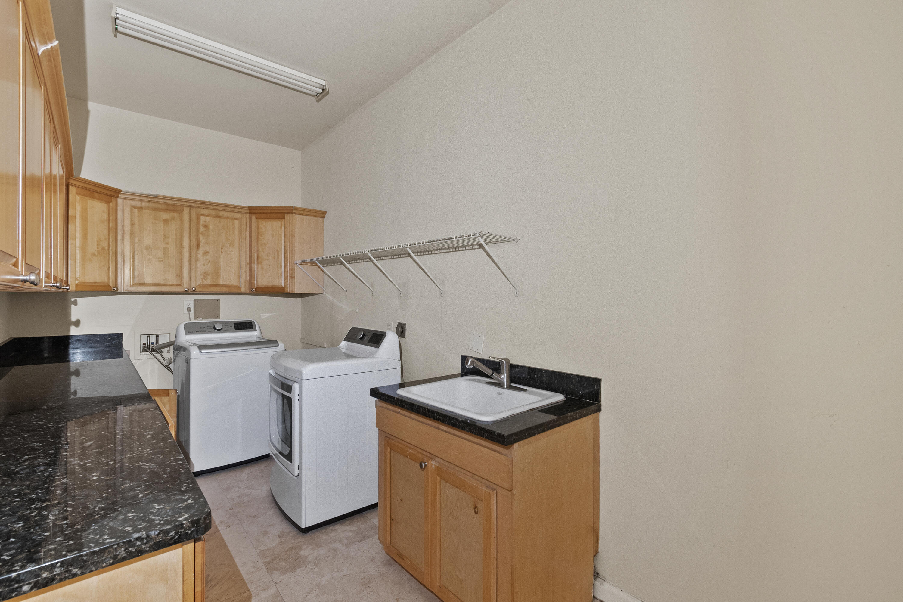 10559 Rio Hermoso Delray Beach, FL 33446 - Photo 37 of 64 37-LUX5881