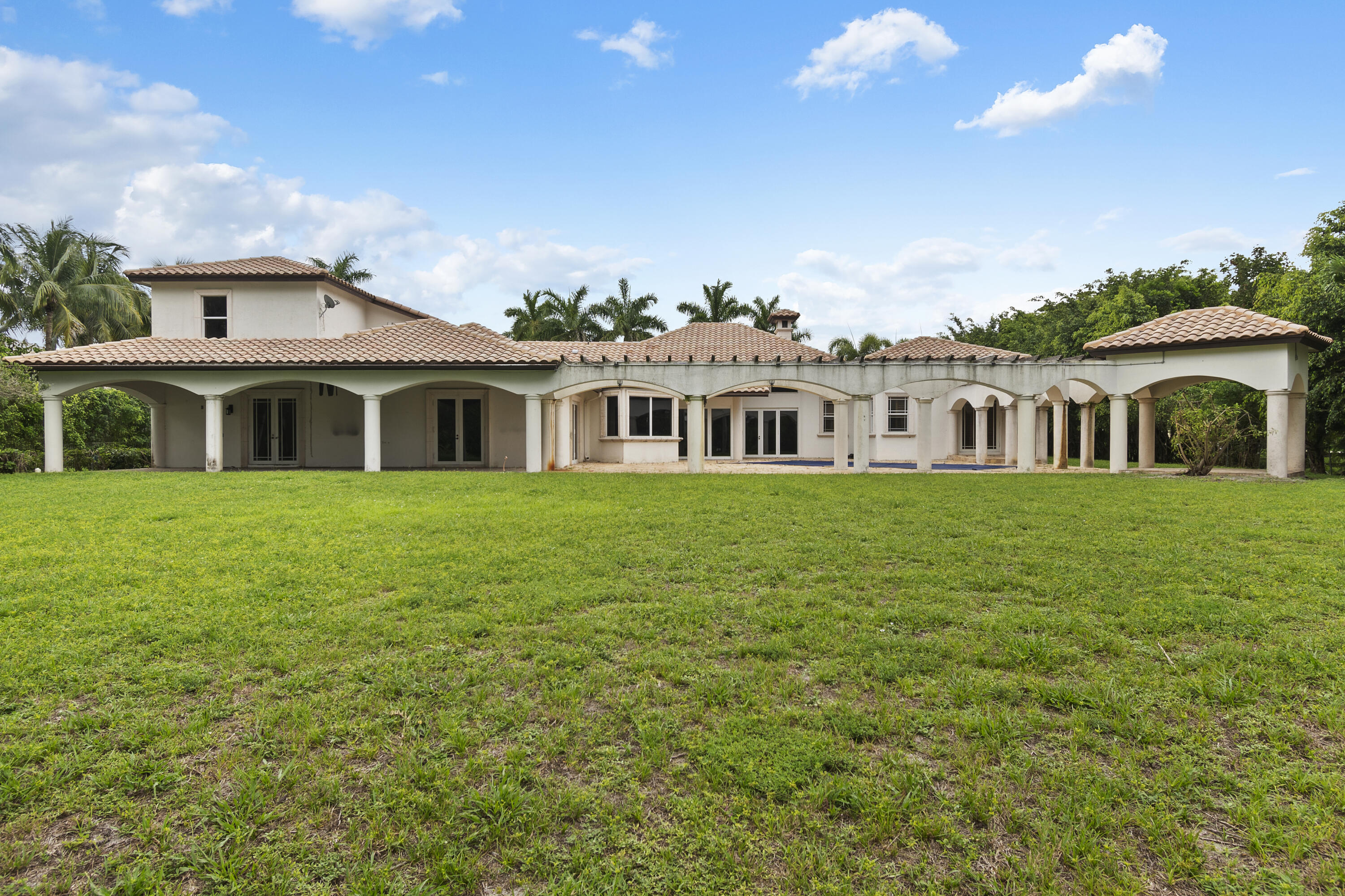 10559 Rio Hermoso Delray Beach, FL 33446 - Photo 5 of 64 05-LUX5681