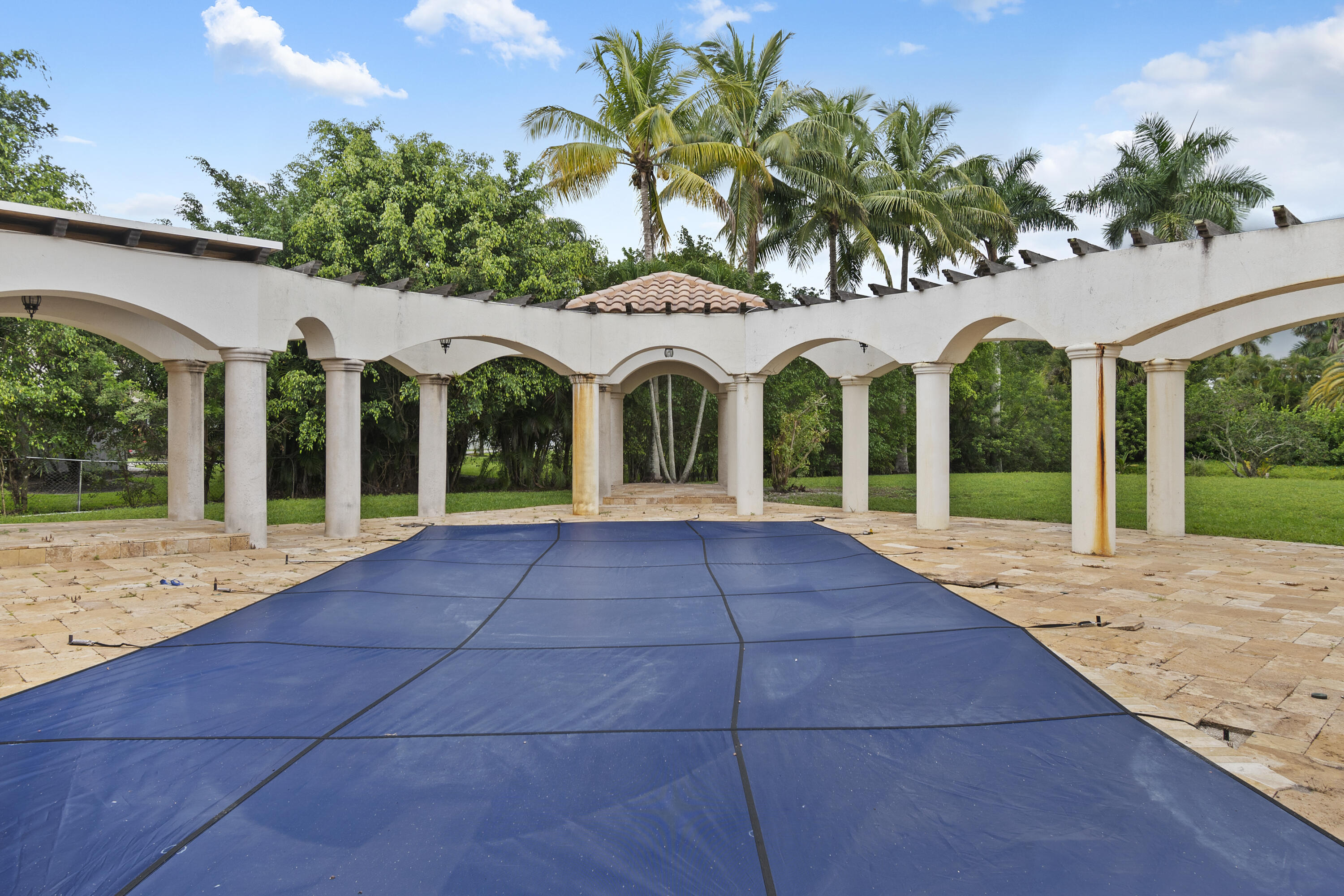 10559 Rio Hermoso Delray Beach, FL 33446 - Photo 9 of 64 09-LUX5711