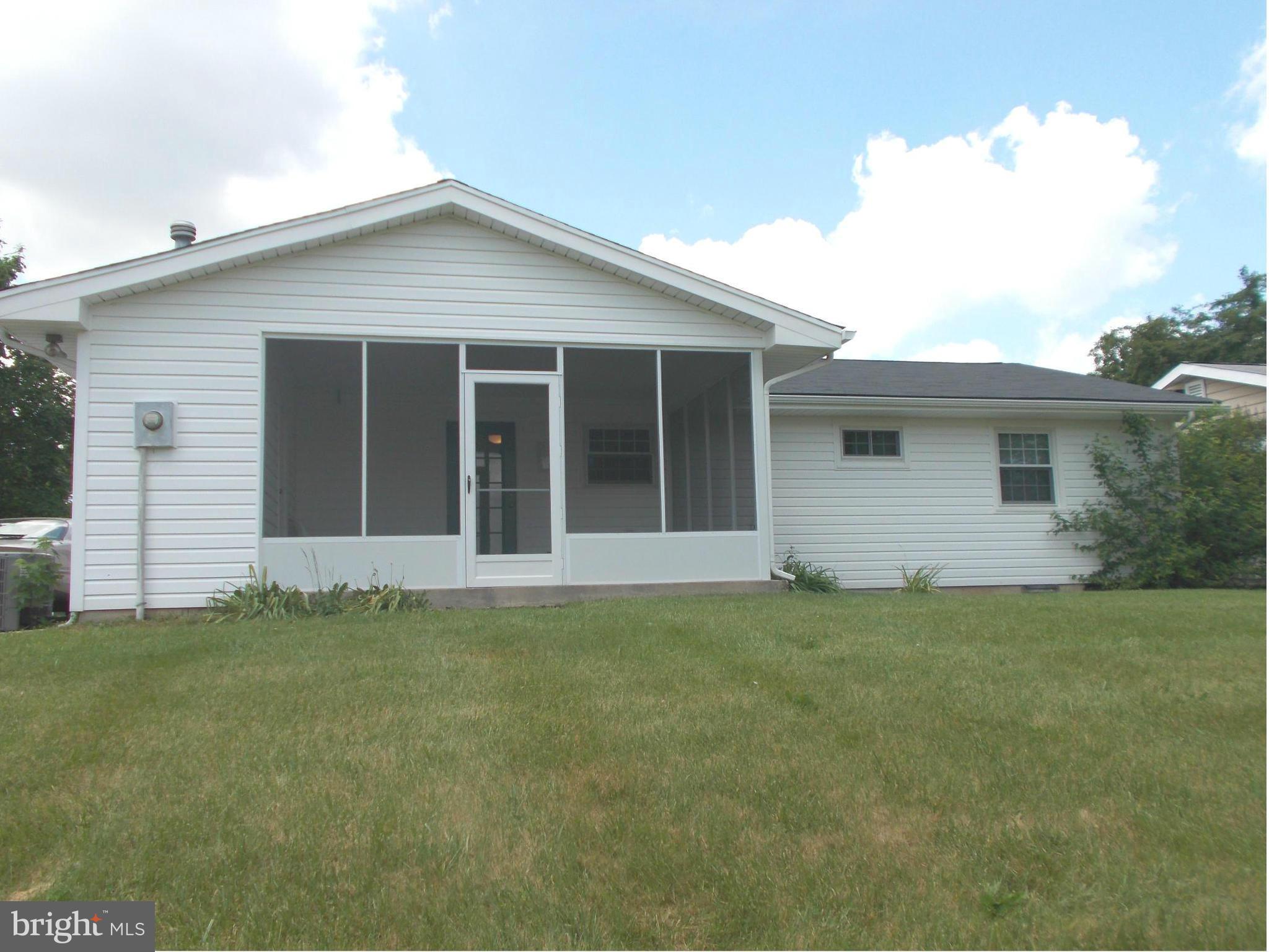 700 North York Road Sterling, VA 20164 - Photo 14 of 15 Exterior (General)