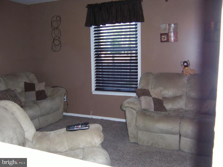 111 Oakmont Road Clementon, NJ 08021 - Photo 15 of 25 Gallery Image 15
