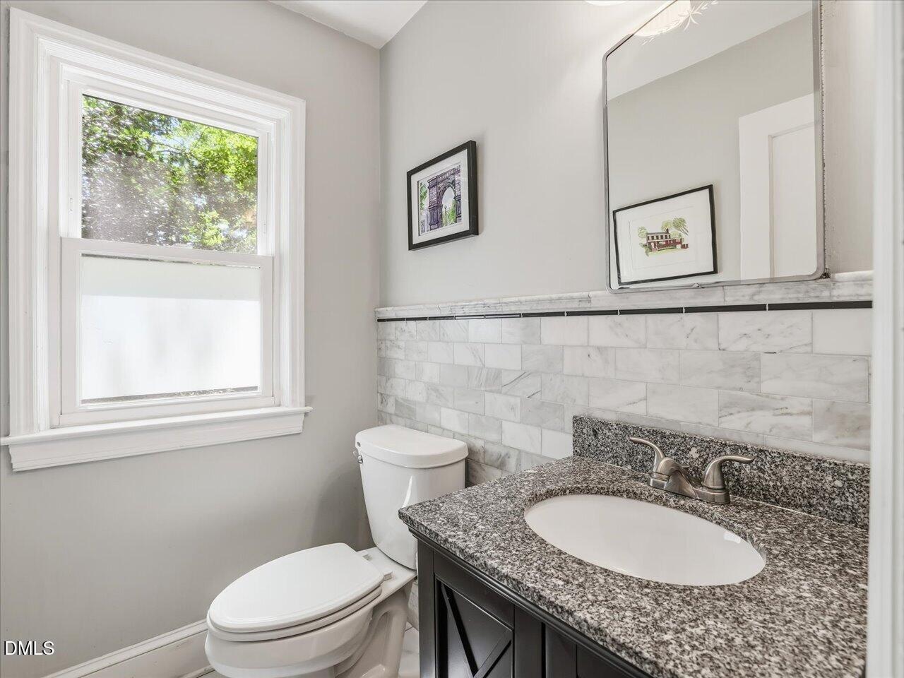 1428 Dixie Trail Raleigh, NC 27607 - Photo 12 of 82 12-Half Bath