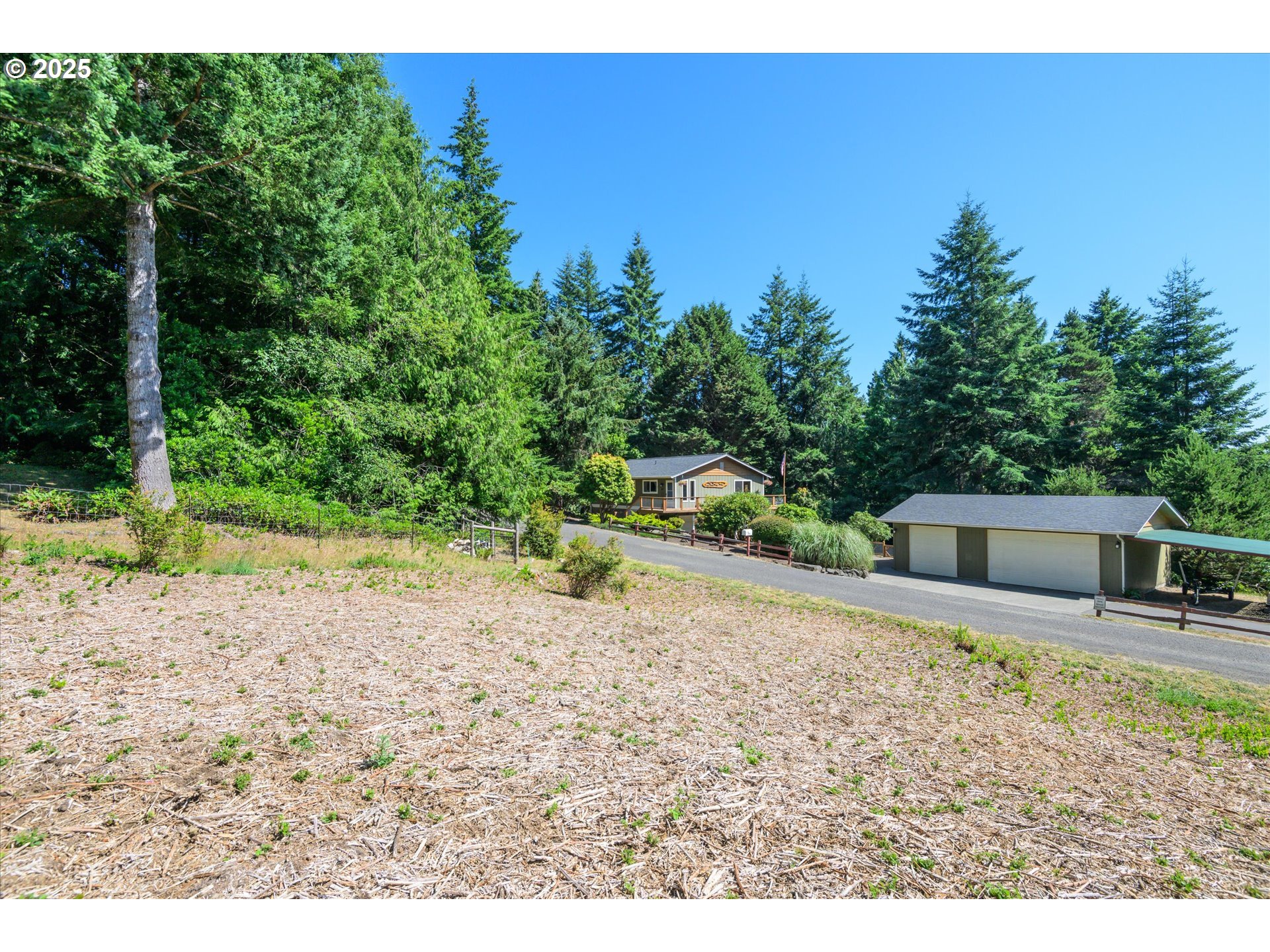 View Loop, Unit 3 Florence, OR 97439 - Photo 10 of 15 swimming pool view with a seating space